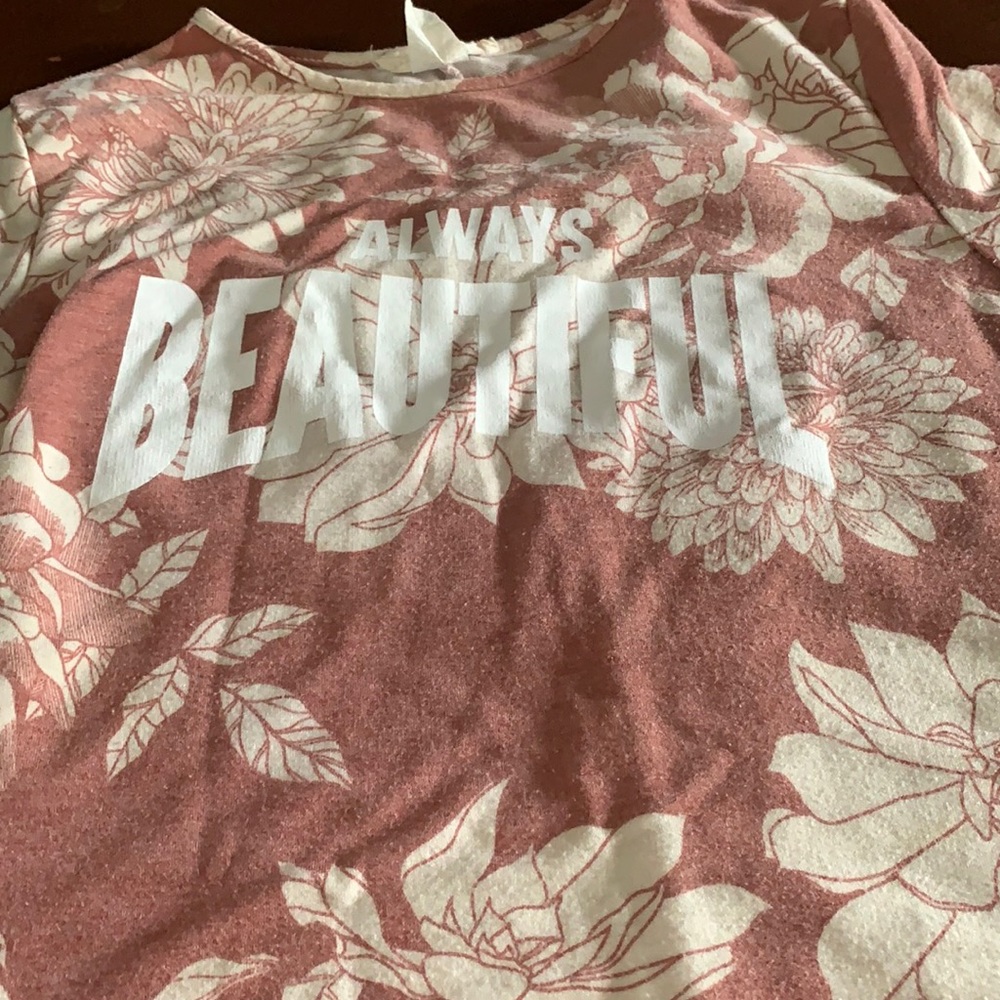 A women’s size large always beautiful dress floral